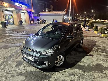 spark запчастини: Chevrolet Spark: 2018 г., 1 л, Автомат, Бензин, Седан — 4