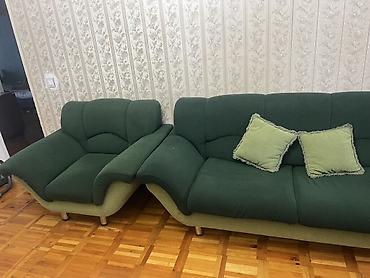 Yaşıl dəst: 3 nəfərlik divan + 2 ədəd iri kreslo - Rəng və material