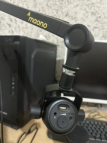 Аудиотехника: Динамический микрофон RØDE PodMic + настольный рычажный держатель — 2