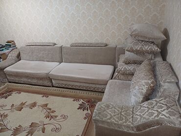 Раскладные диваны: Раскладной диван, Б/у, Двухстворчатая, Велюр