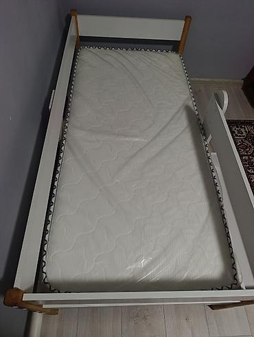 bunk bed: Детская кровать с бортиками и выдвижными ящиками - Размер спального — 4