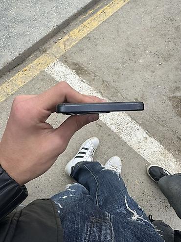 irşad iphone 17 pro max: Oppo 256 GB, rəng - Qara — 6