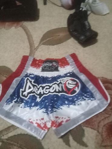 Dragon brendi Muay Thai/Boks şortu - Dizayn: Qırmızı-ağ-göy rəng lalafo.az -da Dragon brendi Muay Thai/Boks şortu - Dizayn: Qırmızı-ağ-göy rəng