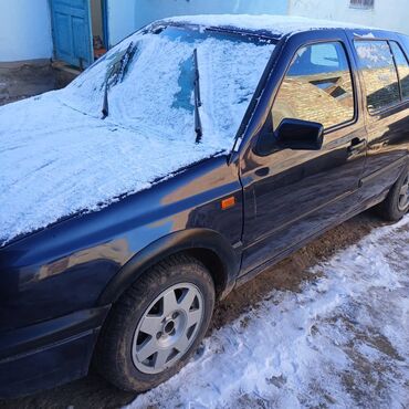 срочно горит авто: Volkswagen Golf: 1993 г., 1.6 л, Механика, Бензин, Хетчбек