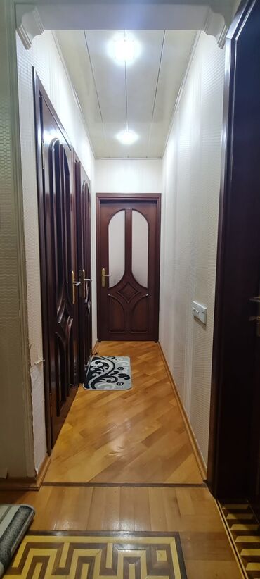 Uzunmüddətli kirayə mənzillər: Satilir– geniş prospekt və yaşıllıq sahəsinə açılan mənzərəli mənzil — 6