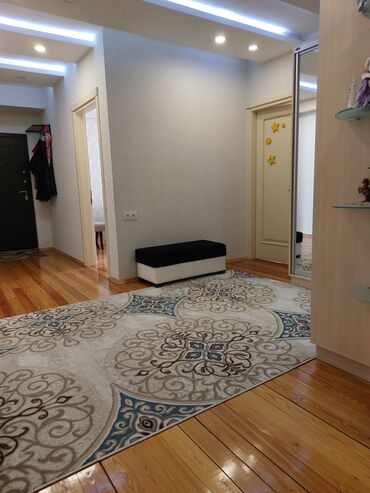 1 комнатная квартира в баку: 3 otaqlı, Yeni tikili, 85 kv. m