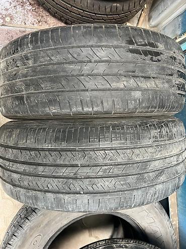 2155517: 215/55/17 шины 
1 шт кумхо
1 шт ханкоок
Продам пару за 3500 — 5