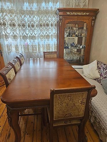 Qonaq otağı dəstləri: Klassik üslubda qonaq otağı mebel dəsti Tərkibi: - Uzadıla bilən — 1