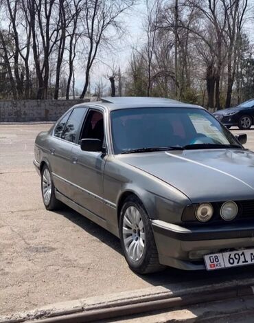 bmw уневерсал: BMW 520: 1988 г., 2 л, Механика, Бензин, Седан