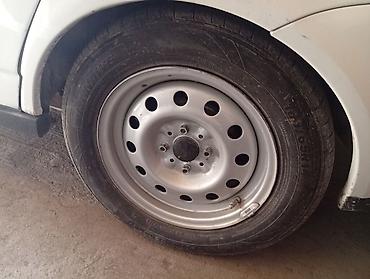 Satılır: 14" polad disklər və 185/65 R14 təkərlər komplekti təkərlərin