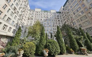 Продажа квартир: 2 комнаты, 90 м², 3 этаж — 4