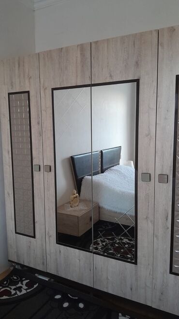 стеллаж для цветов: İkinəfərlik çarpayı, Dolab lalafo.az -da стеллаж для цветов: İkinəfərlik çarpayı, Dolab