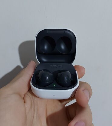 samsung buds plus qiymeti: Simsiz (Bluetooth) Yeni Qulaqcıqlar Samsung, rəng - Qara