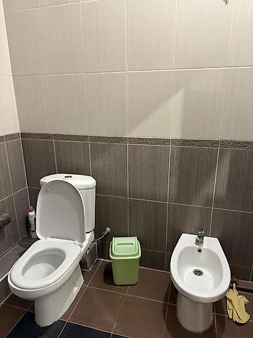 Долгосрочная аренда квартир: 3 комнаты, Риэлтор, Без подселения, С мебелью полностью — 9