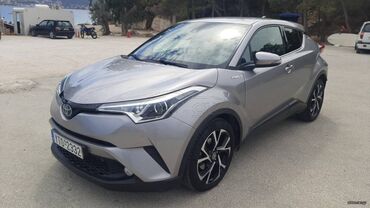 Toyota: Toyota C-HR: 1.8 l. | 2019 έ. SUV/4x4 — 5