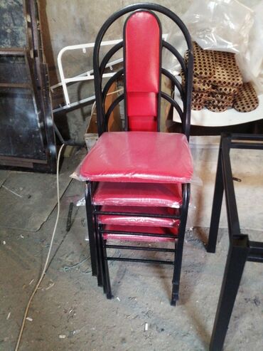 Masa və oturacaq dəstləri: Mətbəx üçün, Yeni, Açılmayan, Künc masa — 6