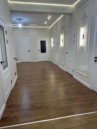 Продажа коттеджей и домов: Продается частный дом район: Ак ордо1 Ахунбаева/Каркыра + — 10