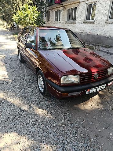 2 моно: Volkswagen Vento: 1992 г., 1.8 л, Механика, Бензин, Седан — 3