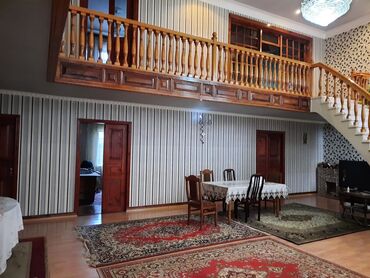 Həyət evləri və villaların satışı: 7 otaqlı, 450 kv. m, Orta təmir — 9