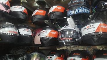 moto geyim: Moto Kaskalar 25-azn 1-ci şəkildəki Kaska 25-azn. 2-ci 3-4-cü şəkildə — 9