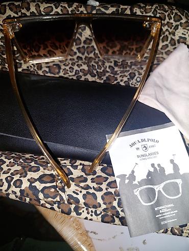 Eynəklər: Biri 10 azn — 3