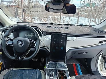 Weltmeister: Weltmeister EX5, 2021 г., 97000 км, Передний, В наличии — 4