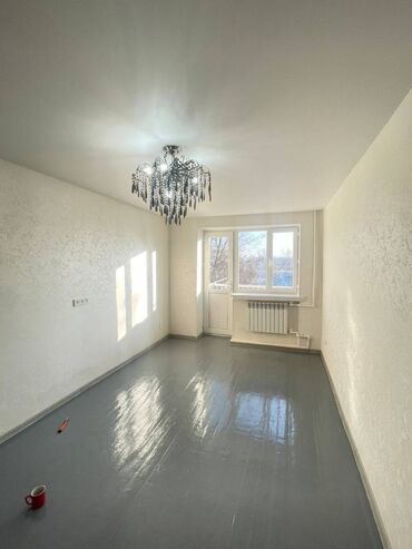 долгосрочная аренда квартир айни: 3 комнаты, 58 м², Хрущевка, 4 этаж, Евроремонт