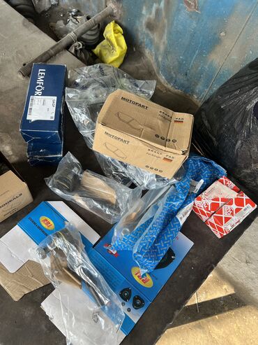 Mercedes-Benz: Mercedes-Benz E-Class: 2000 г., 4.3 л, Автомат, Бензин, Седан — 25