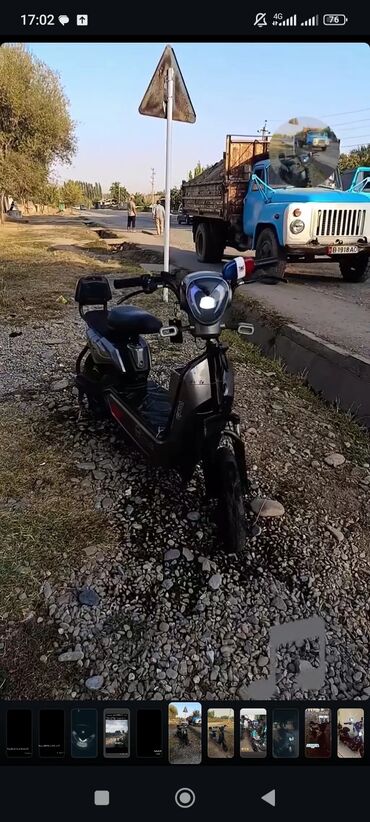 электромобили из китая: Электроний сукитер сатылат абалы 🛵 мигалка дагы бар🚨 жакшы адирес