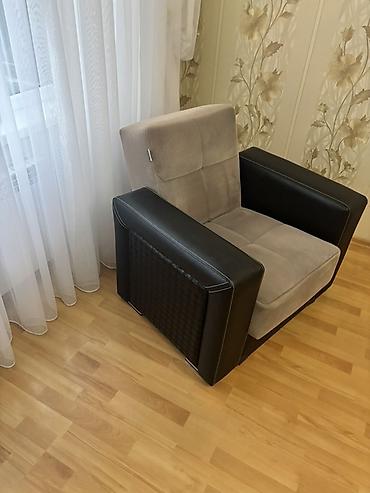 inter tekstil sumqayit: Qonaq otağı üçün divan və 2 ədəd kreslo dəsti. Embawood markasınındır — 8
