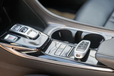 Hyundai: Hyundai Sonata: 2 l | 2022 il Sedan — 12