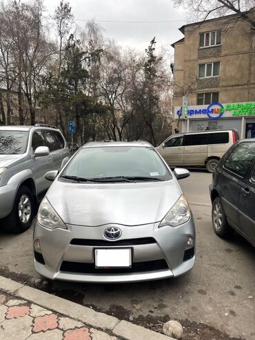 борон мала: Toyota Prius: 2012 г., 1.5 л, Вариатор, Гибрид, Хэтчбэк