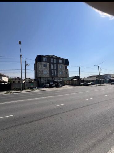 2х комнатная квартира продаётся: 2 бөлмө, 60 кв. м, Жеке план, 2 кабат, Дизайнердик ремонт