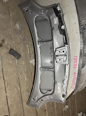 тоета витц: Капот Toyota, Б/у, Оригинал — 2