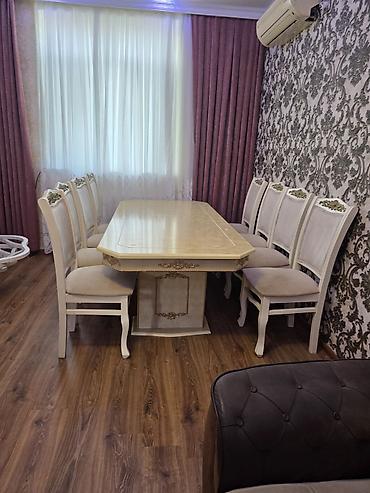 Qonaq otağı üçün, İşlənmiş, Açılmayan, Dördbucaq masa, 8 stul
