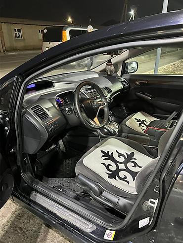 Honda: Honda Civic: 2006 г., 1.8 л, Автомат, Бензин, Седан — 9