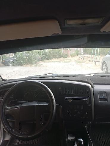 Volkswagen: Volkswagen Passat: 1993 г., 2 л, Механика, Бензин, Универсал — 7