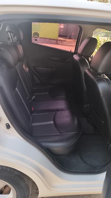 honda inside: Chevrolet Spark: 2018 г., 1 л, Автомат, Бензин, Хэтчбэк — 6