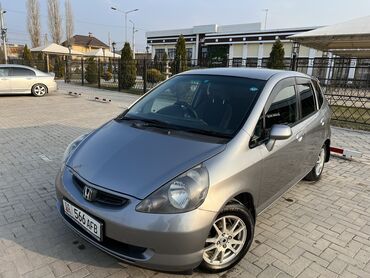 Honda: Honda Fit: 2003 г., 1.3 л, Вариатор, Бензин, Хэтчбэк