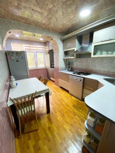 Köhnə tikili: Sumqayıt, 4 otaqlı, Köhnə tikili, 102 kv. m -da lalafo.az — 11 Köhnə tikili: Sumqayıt, 4 otaqlı, Köhnə tikili, 102 kv. m — 11