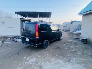 Продажа авто: Honda Stepwgn: 2001 г., 2 л, Автомат, Газ, Минивэн