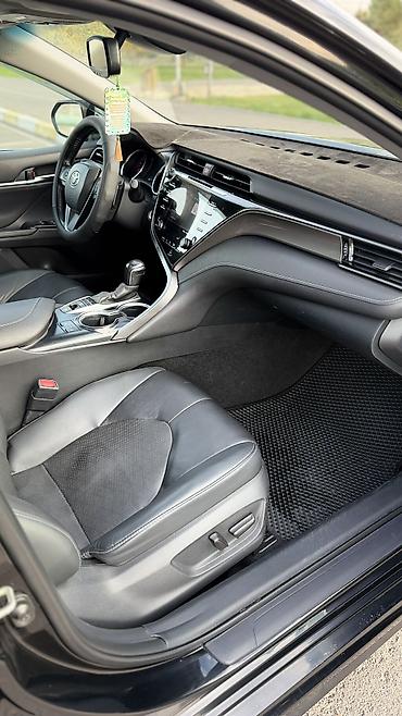 автомобиль джип: Toyota Camry: 2020 г., 2.5 л, Автомат, Бензин, Седан — 10