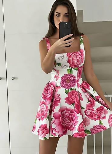 exit haljine: 🍒Mini haljine sa širokom suknjom i cvetnim/voćnim printom
✅2800 din — 3