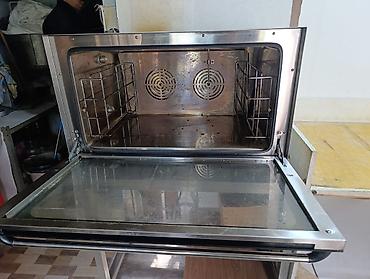 kafe aparati: Konditeriya avadanlıqları paketi Tərkib: - Şüşə vitrin soyuducu: Önü — 9