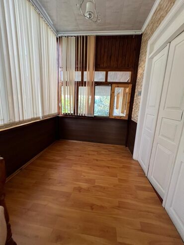 Həyət evləri və villaların satışı: 8 otaq, 400 kv. m, Kredit yoxdur, Orta təmir — 5