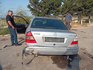mercedes benz 208 d: Mercedes-Benz C200 (W203) – ehtiyat hissələri üçün - Kuzov: sedan — 3
