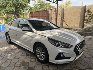 электромобиль neta: Hyundai Sonata: 2019 г., 2 л, Автомат, Газ, Седан
