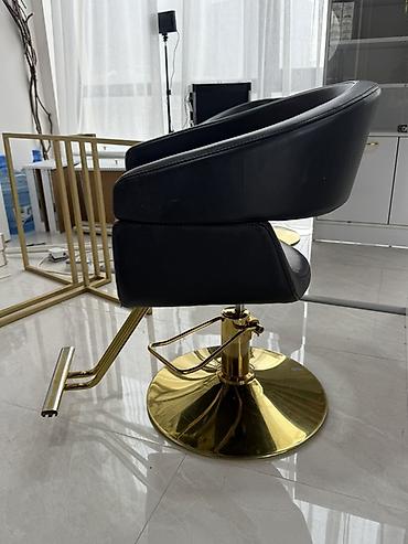 Salon, tibbi mebel: Salon mebeli dəsti – qızılı çərçivəli güzgülər və hidravlik ustа — 3