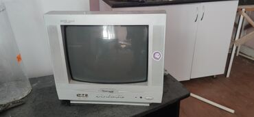 xarab tv: İşlənmiş Televizor 54" 4K (3840x2160), Ünvandan götürmə