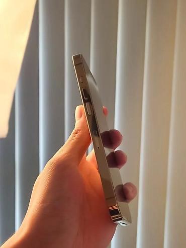 Apple iPhone: IPhone 14 Pro, zlatna boja - Ekran 6.1" Super Retina XDR sa ProMotion — 3